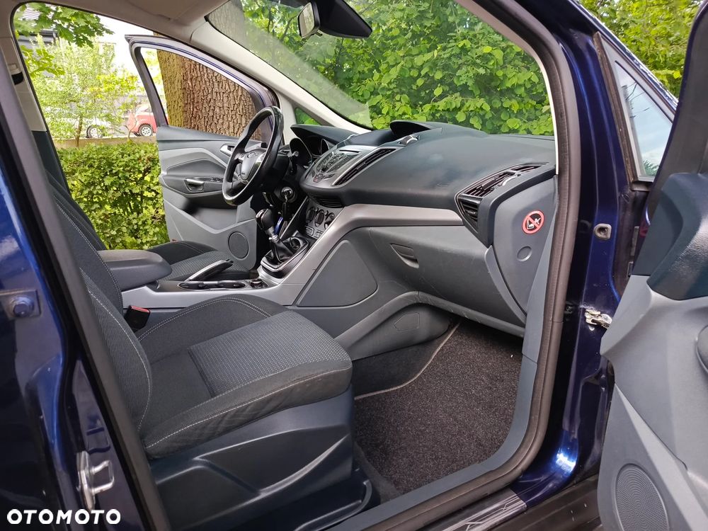 Ford C-MAX - 26