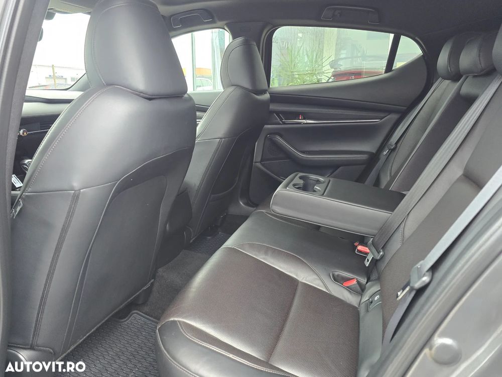 Mazda 3 e-Skyactiv X186 AT MHEV GT+ - 16