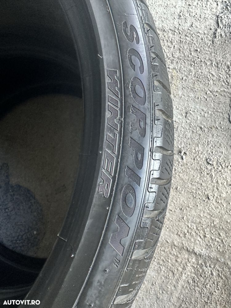 285/35 R22 Pirelli Scorpion Winter - 6