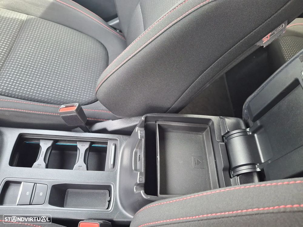 Ford Focus 1.0 EcoBoost MHEV ST-Line - 21