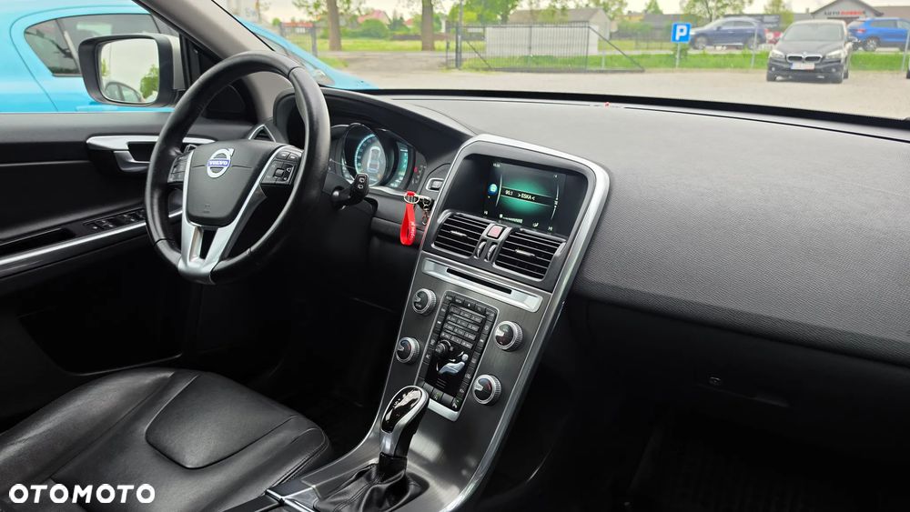 Volvo XC 60 D4 Summum - 12