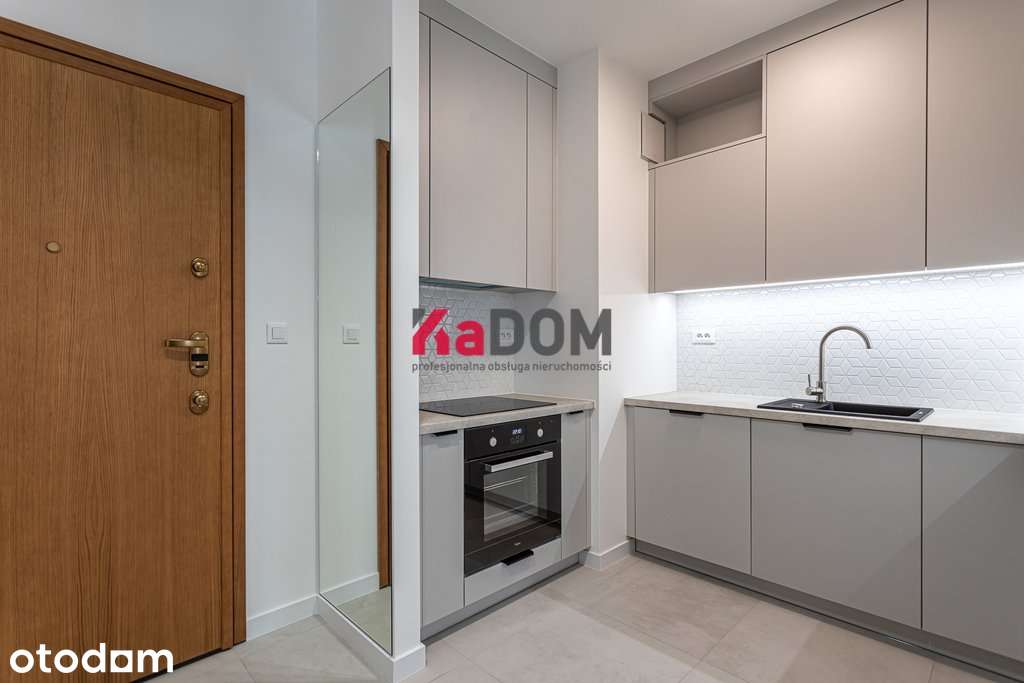 Studio - Port Praski - ul. Sierakowskiego 4