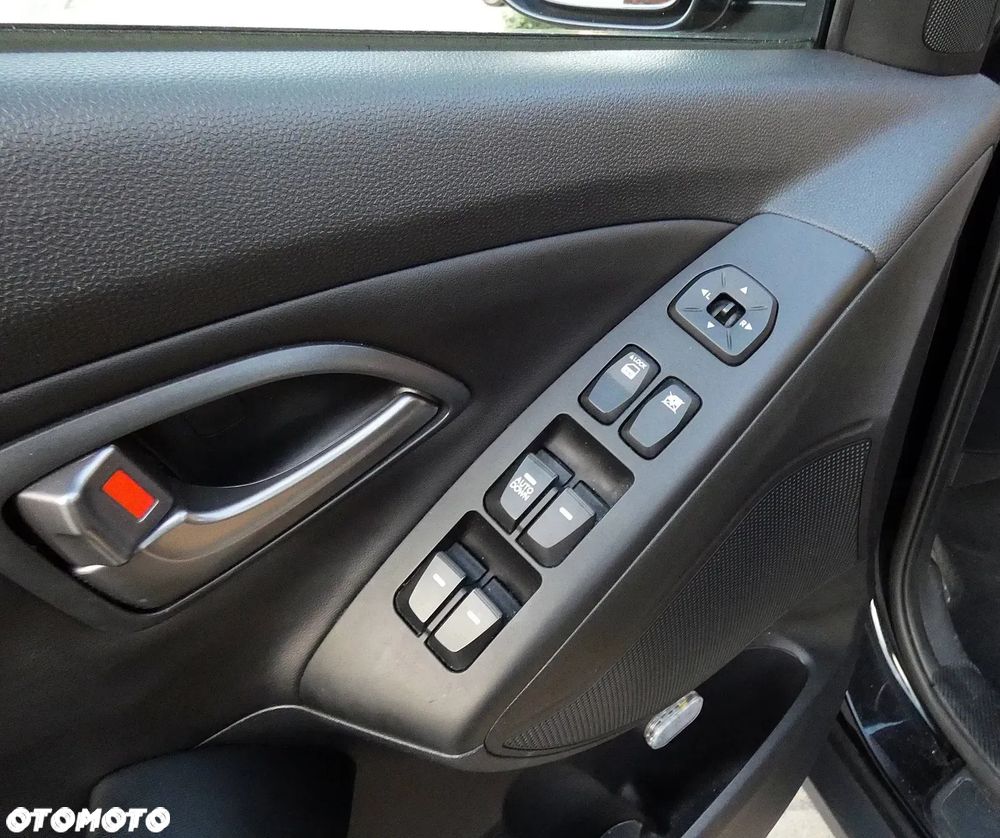 Hyundai ix35 2.0 4WD Automatik Premium - 12