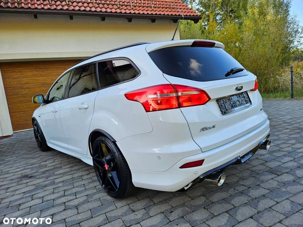 Ford Focus Turnier 1.5 EcoBoost Start-Stopp-System ST-Line - 6