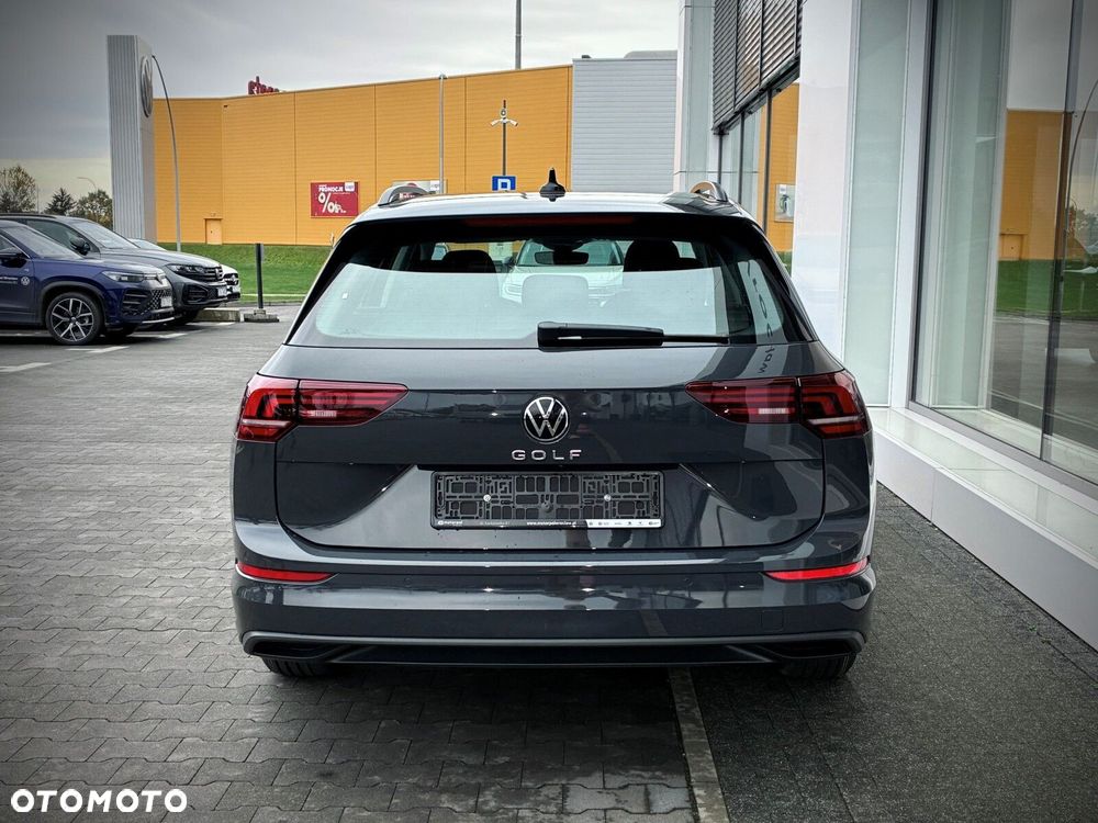 Volkswagen Golf - 9