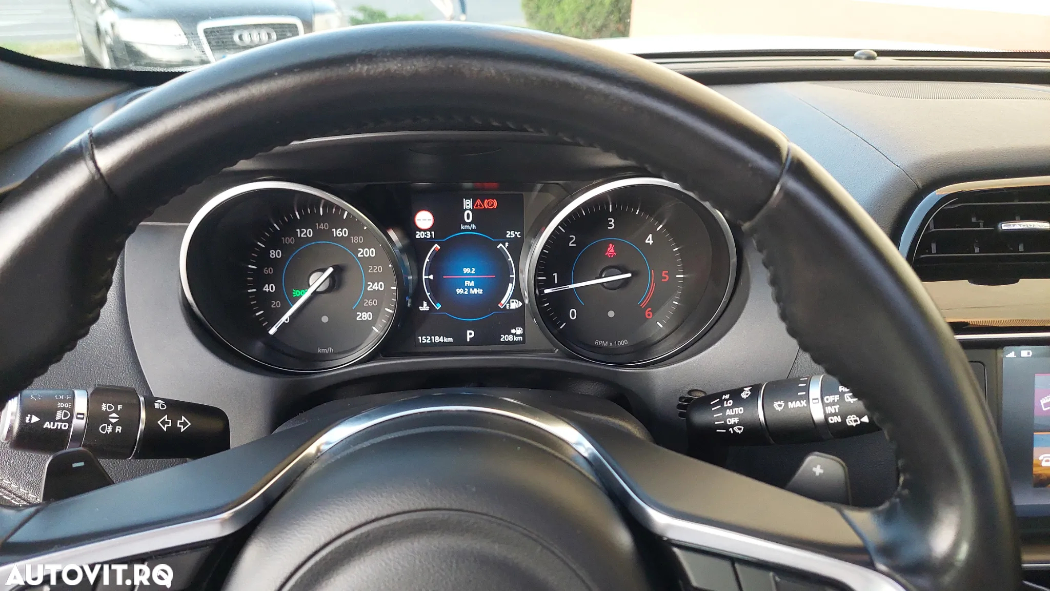 Jaguar F-Pace 20d Aut. R-Sport - 13