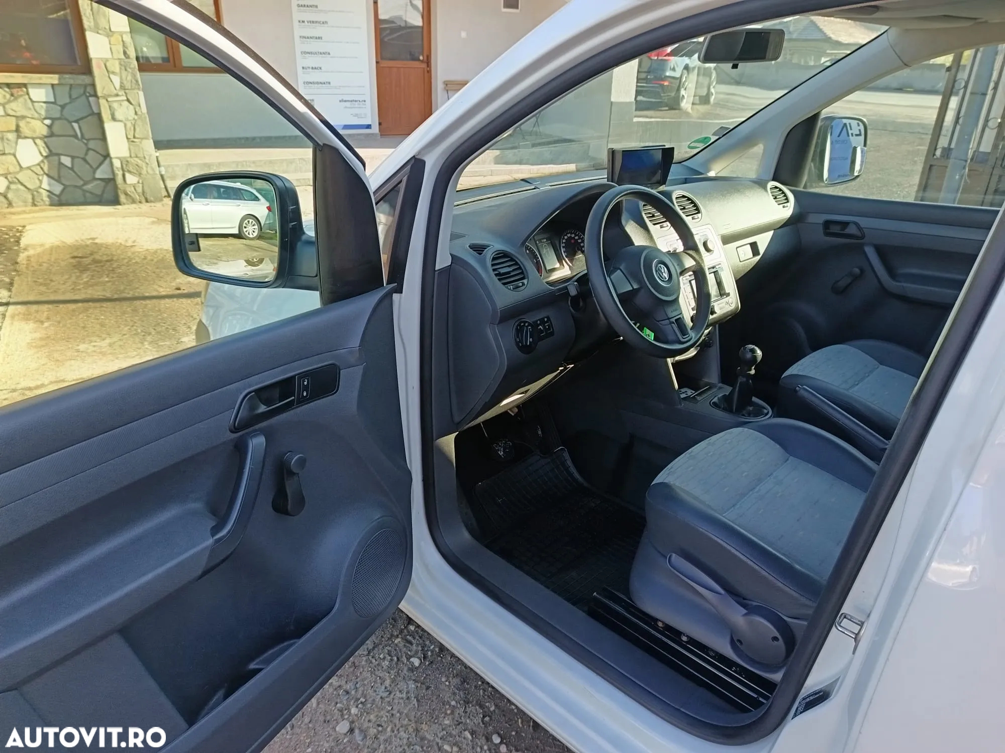 Volkswagen Caddy 1.6 TDI - 8