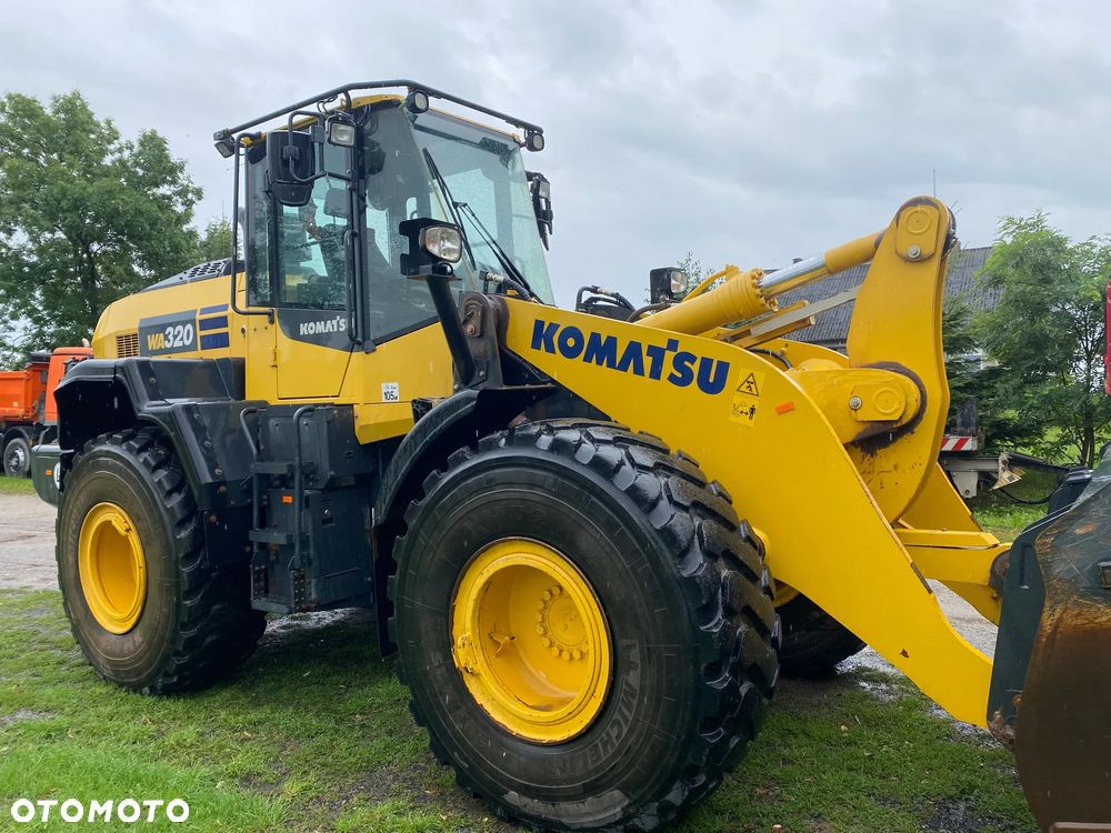 Komatsu WA320 -8, 2019 ROK, TYLKO 1600 MTH, z NIEMIEC, JAK NOWA - 11