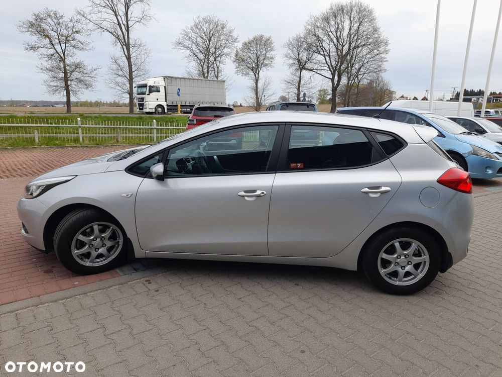 Kia Ceed 1.6 GDI M - 8