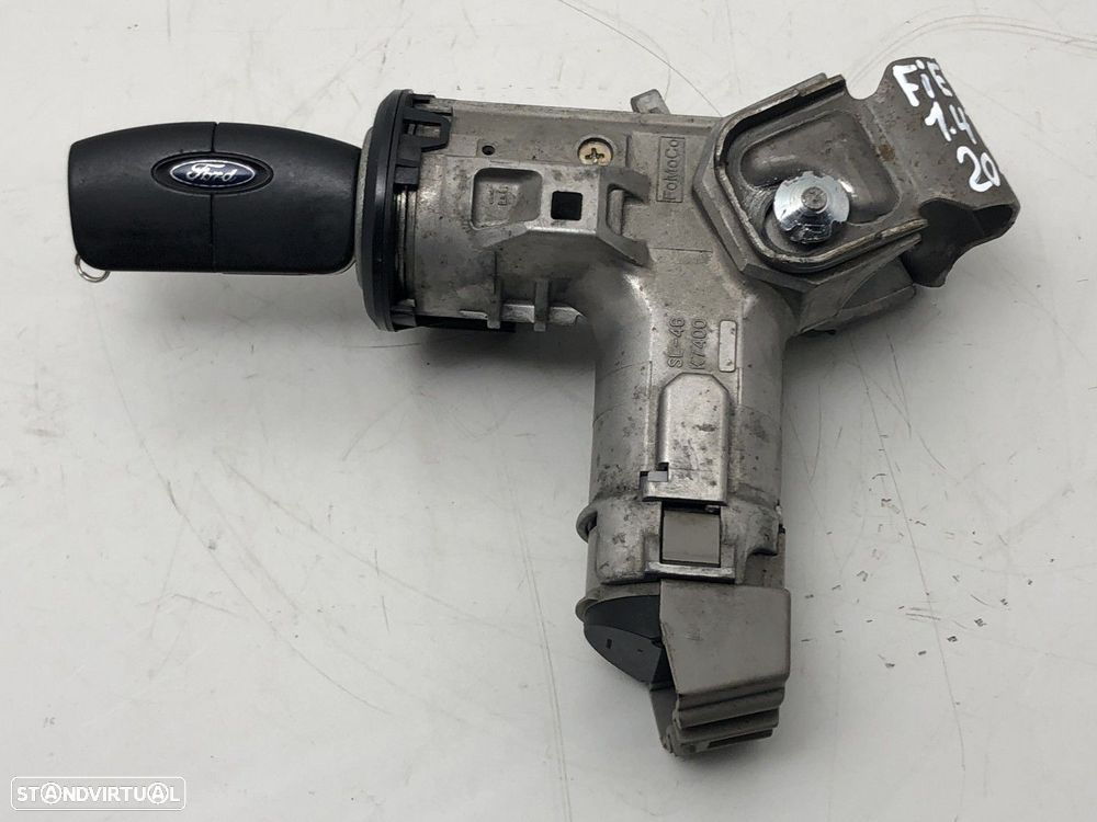 CANHÃO DE IGNICÃO Usado FORD FIESTA VI Van 1.4 TDCi | 01.09 REF. 9V21 3F880 EC - 3