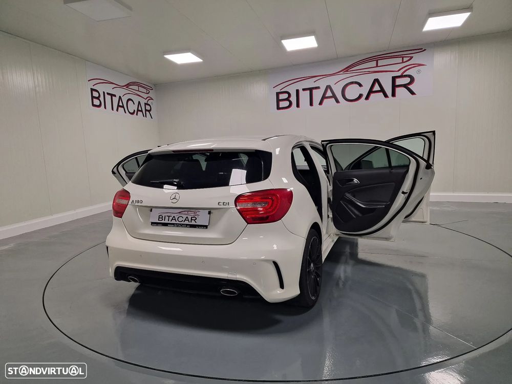Mercedes-Benz A 180 d AMG Line - 29