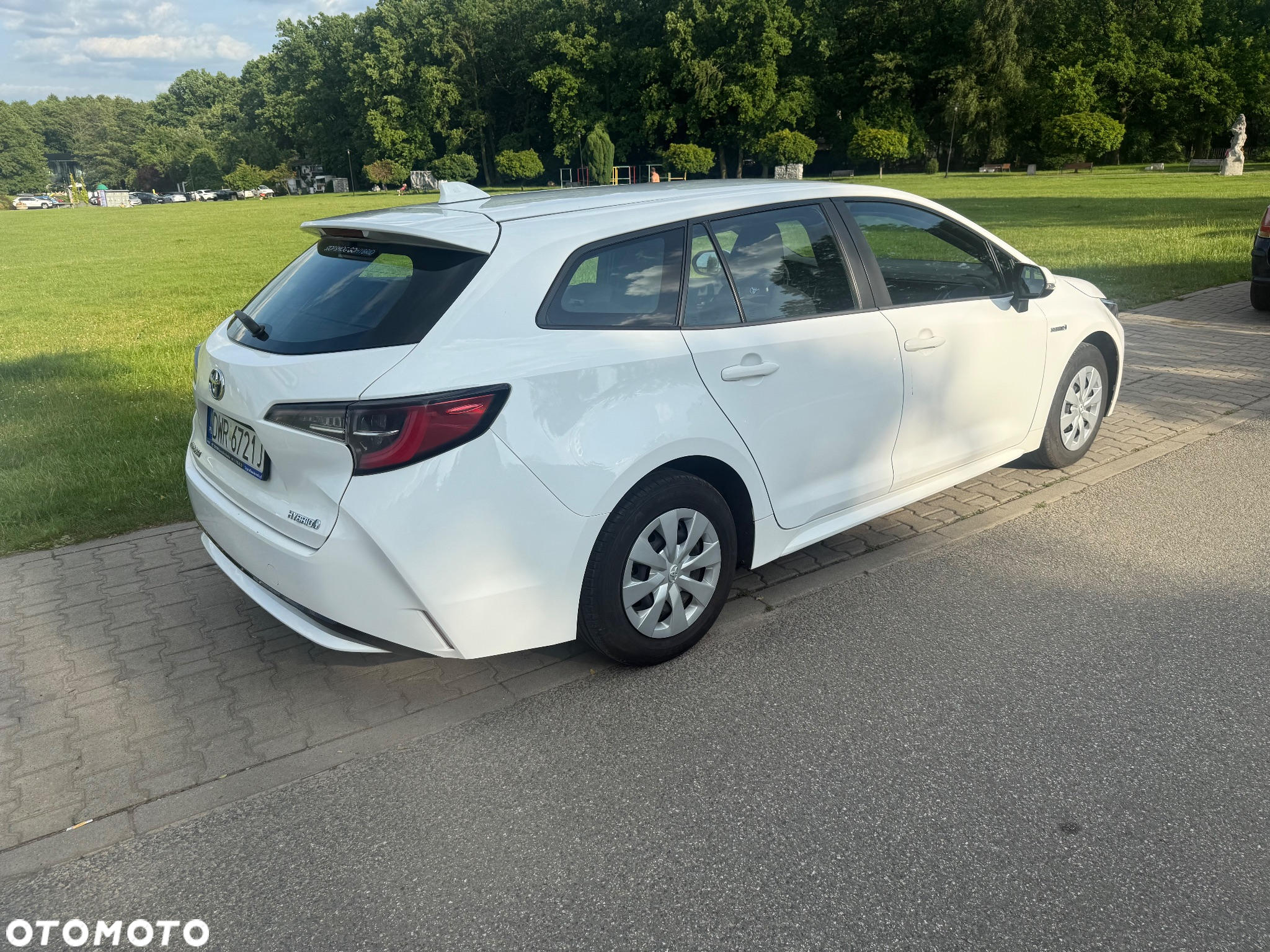Toyota Corolla 1.8 Hybrid Active - 3