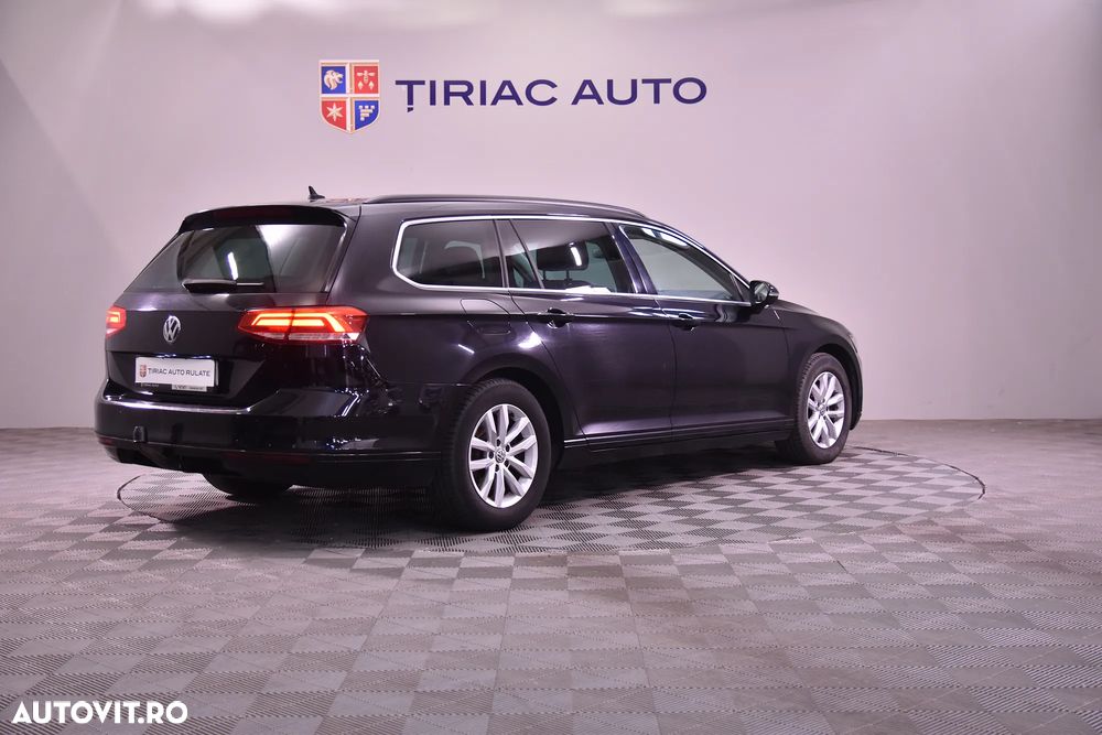 Volkswagen Passat Variant 2.0 TDI DSG Comfortline - 5