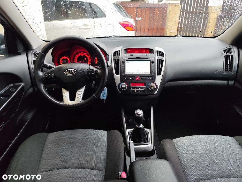 Kia Ceed 1.6 CVVT ISG Vision - 7