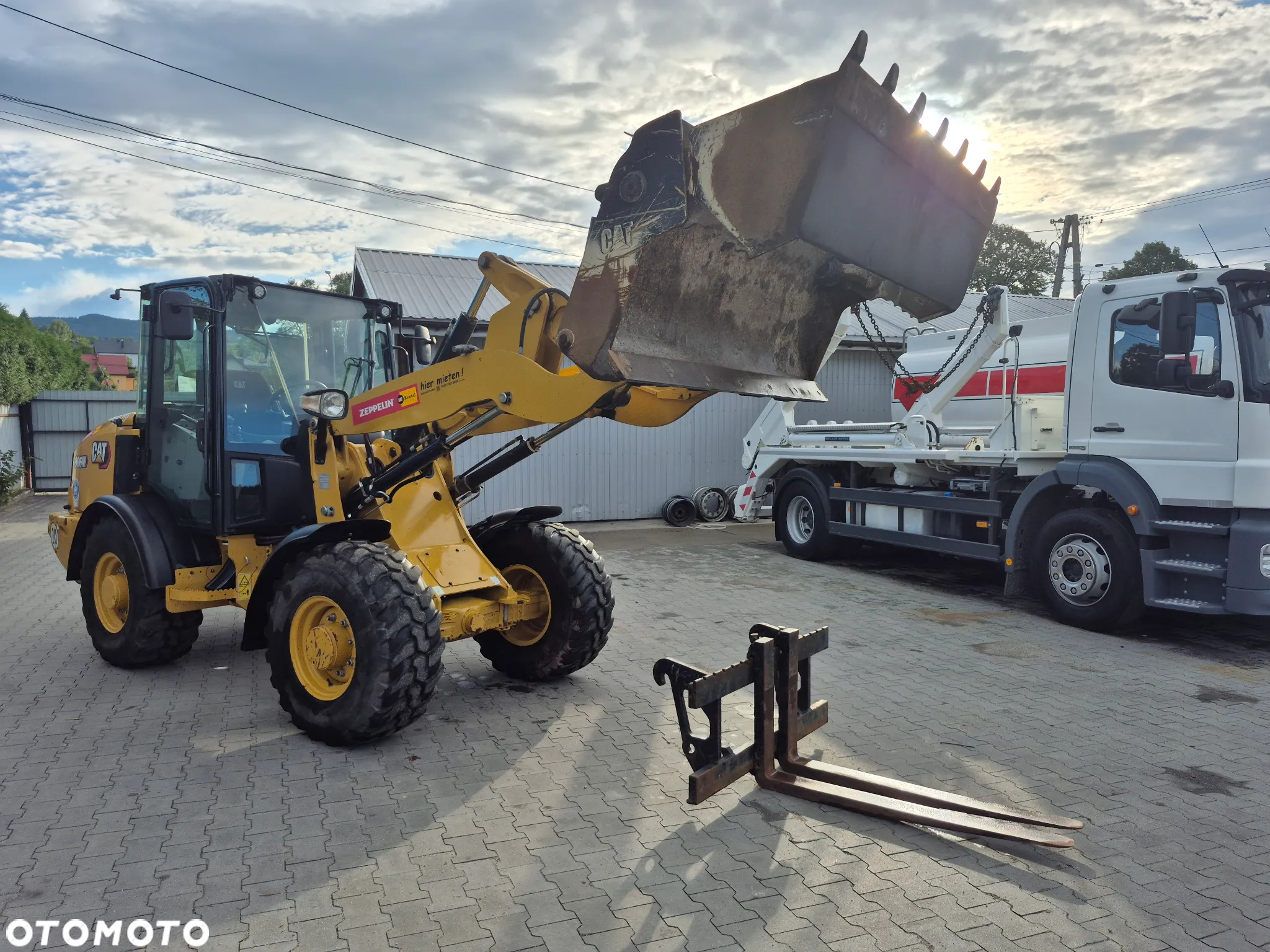 Caterpillar 906M Tylko 1694 mth !!! - 8