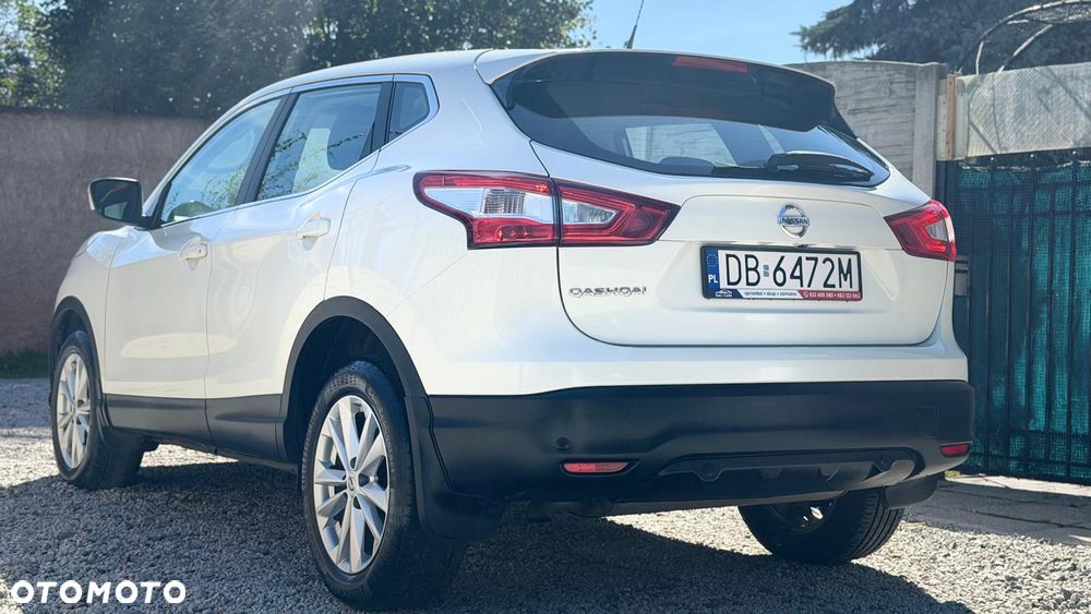 Nissan Qashqai 1.2 DIG-T Xtronic ACENTA - 11
