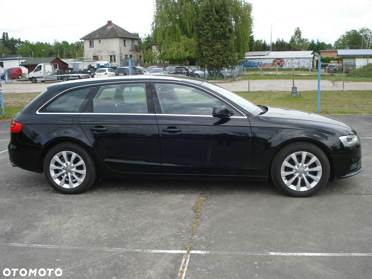 Audi A4 - 4