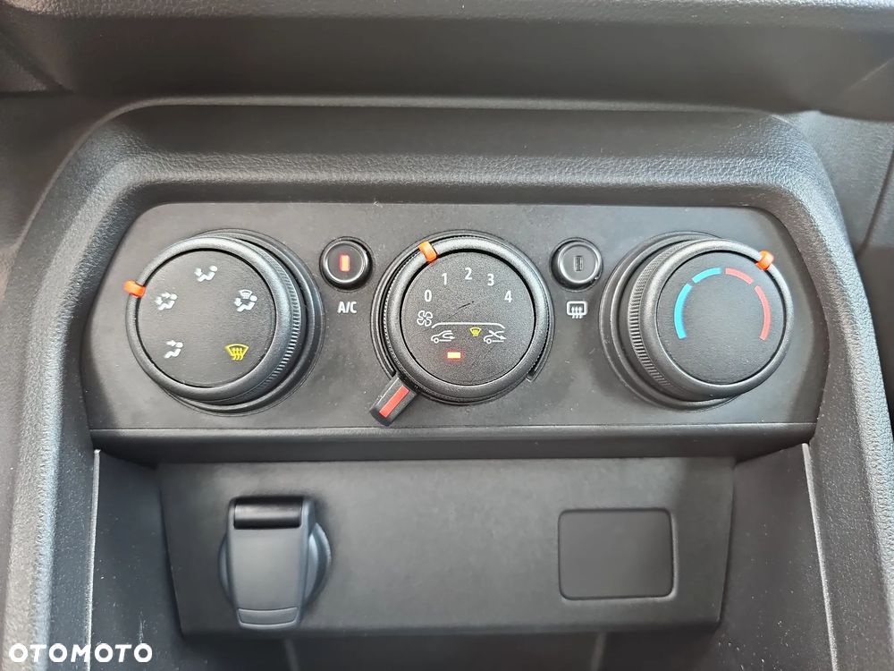 Dacia Sandero 1.0 TCe Expression - 24