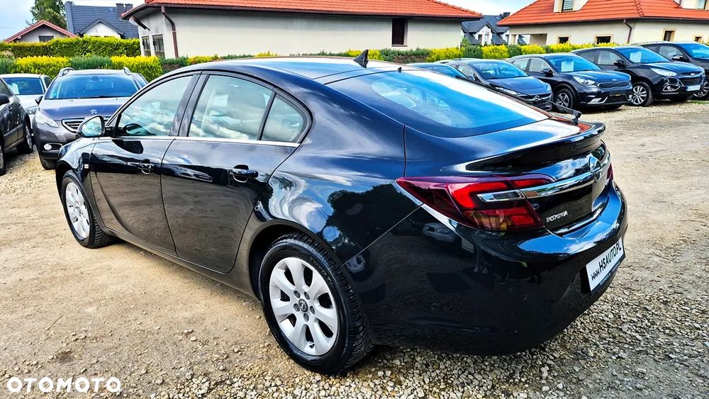 Opel Insignia 1.6 T Cosmo S&S EU6 - 18