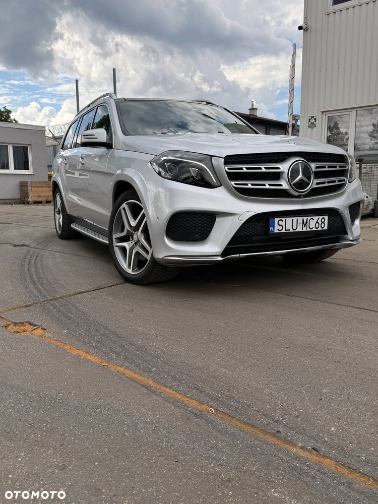 Mercedes-Benz GLS - 2