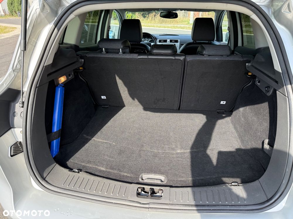 Ford Kuga 2.0 TDCi 4WD Titanium - 23