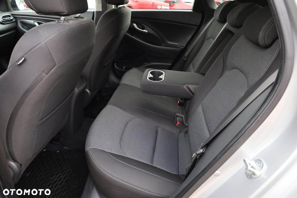 Hyundai i30 1.5 DPI Smart - 32