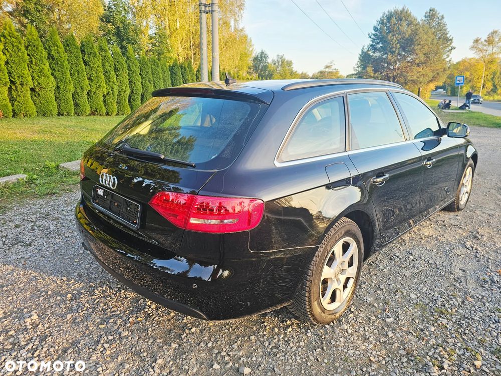 Audi A4 Avant 2.0 TDI DPF multitronic Attraction - 3