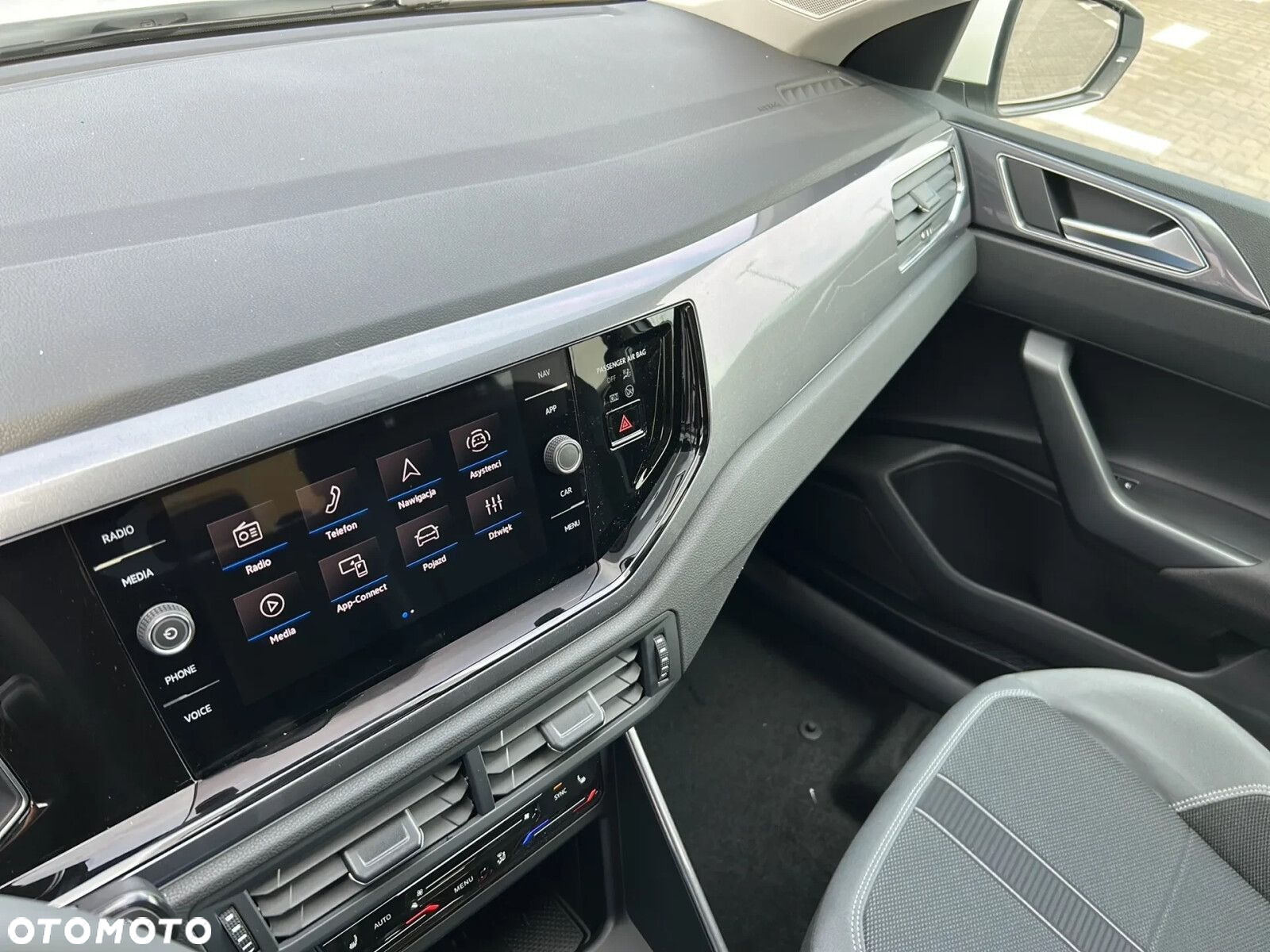 Volkswagen Polo - 15