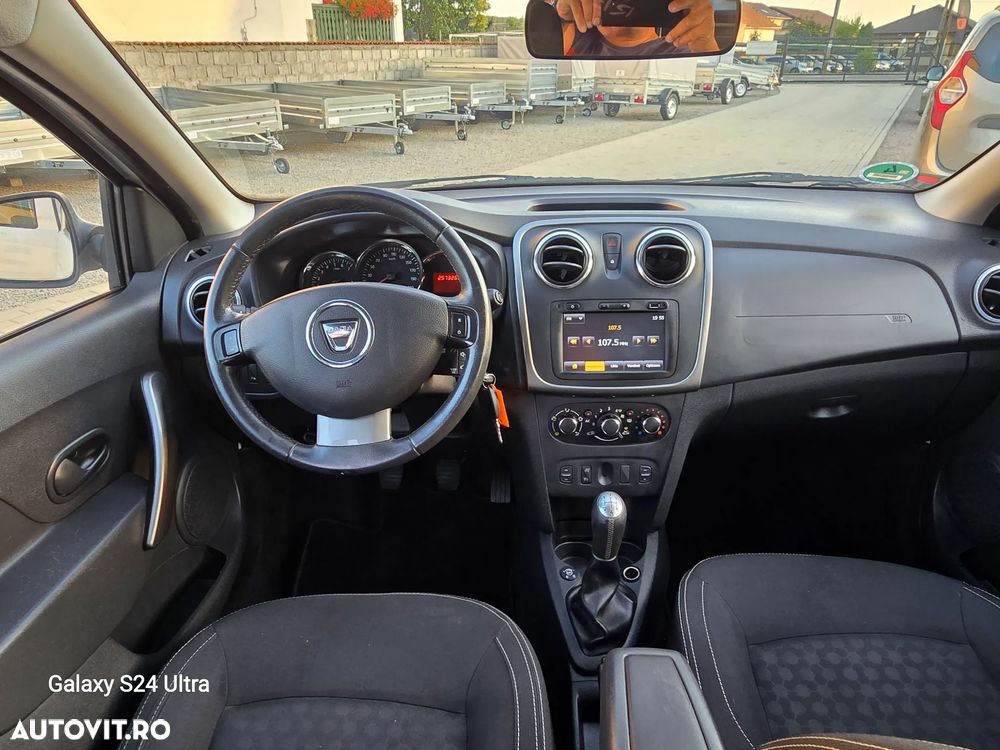 Dacia Logan 1.2 Laureate - 10