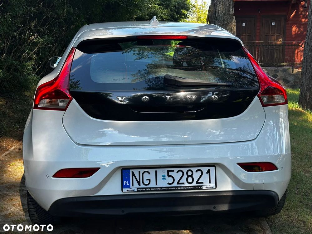 Volvo V40 D2 Kinetic - 8