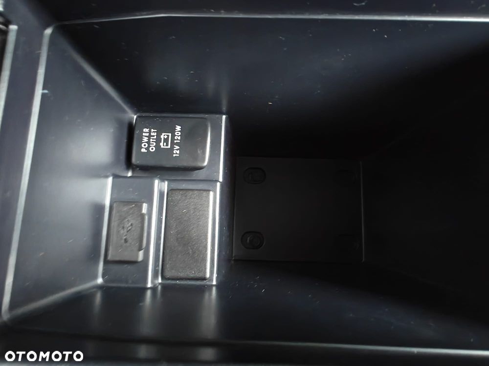 Mitsubishi ASX - 28