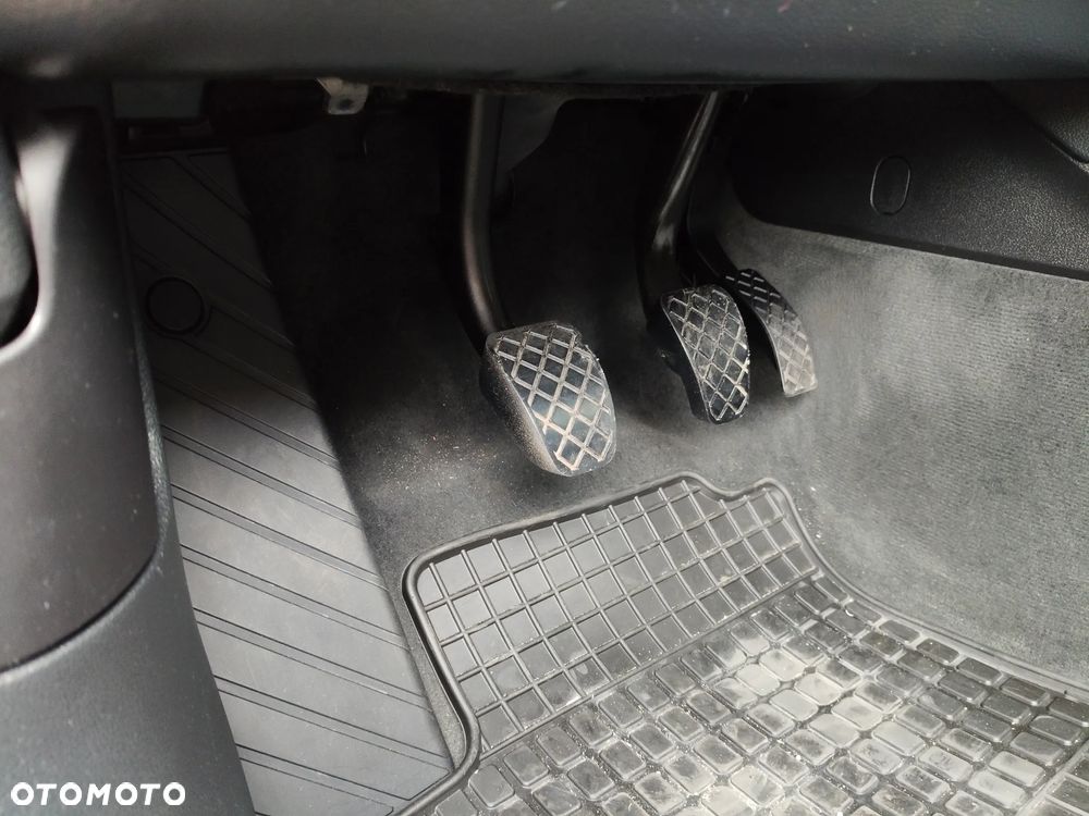 Audi A4 Avant 2.0 TFSI ultra - 26