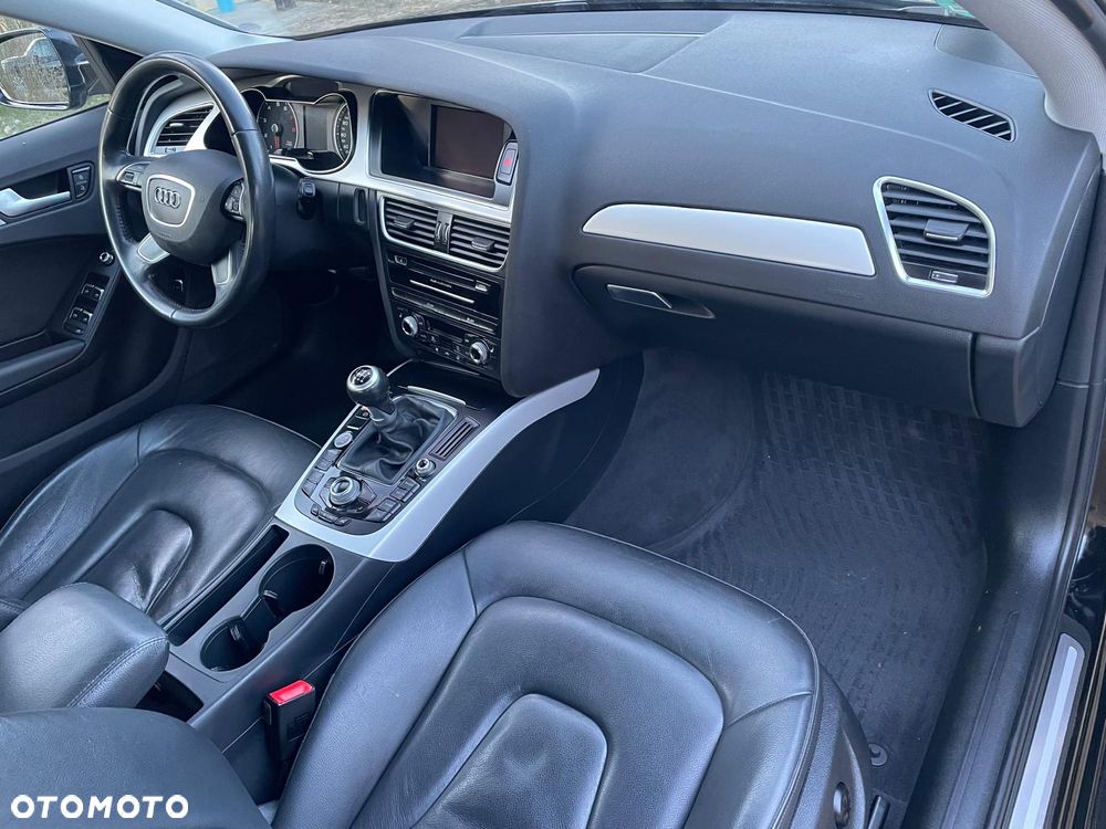 Audi A4 Limousine 1.8 TFSI S line Sportpaket - 23