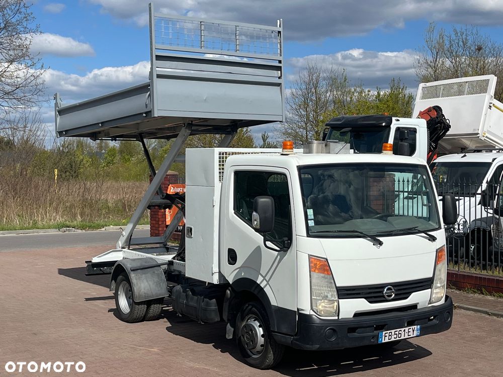 Nissan Cabstar - 4