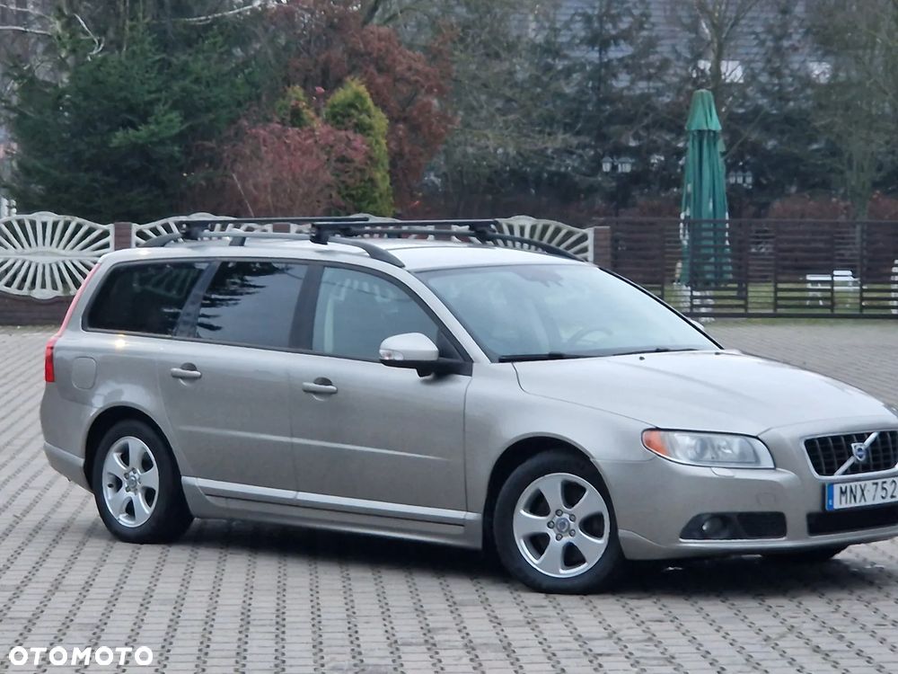 Volvo V70 2.5T Summum - 30