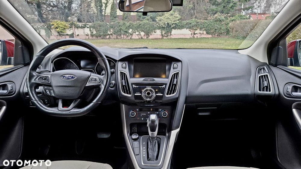 Ford Focus - 17