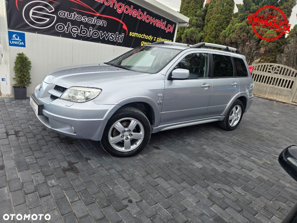 Mitsubishi Outlander - 3