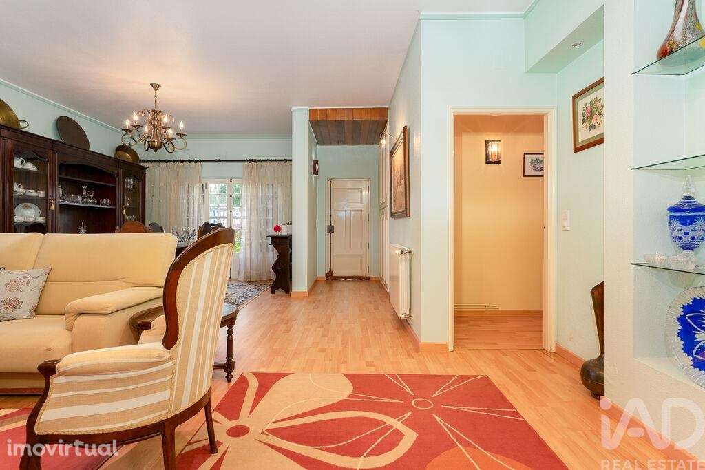 Casa / Villa T4 em Marinha Grande de 312,00 m2 - Grande imagem: 4/30