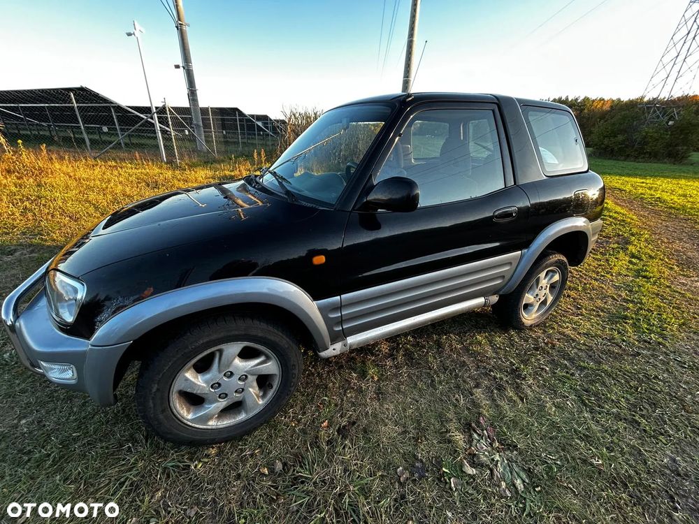 Toyota RAV4 2.0 - 3