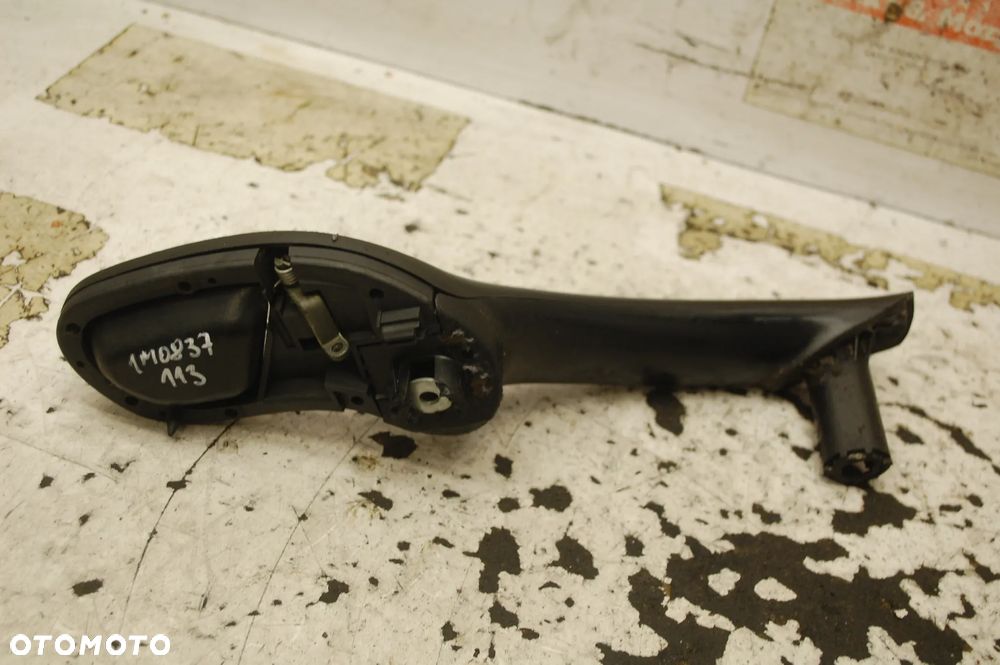 KLAMKA WEWNĘTRZNA RĄCZKA LEWY PRZÓD PRZEDNIA LEWA 1M0837113 SEAT TOLEDO II LEON I 1M0837113A - 2