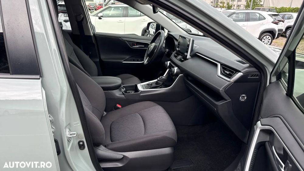 Toyota RAV4 2.5 VVT-iE 4x4 Dynamic - 30
