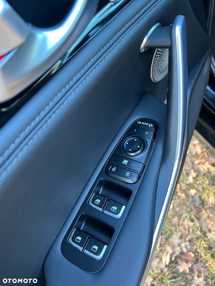 Kia Stinger 2.0 T-GDI L - 16