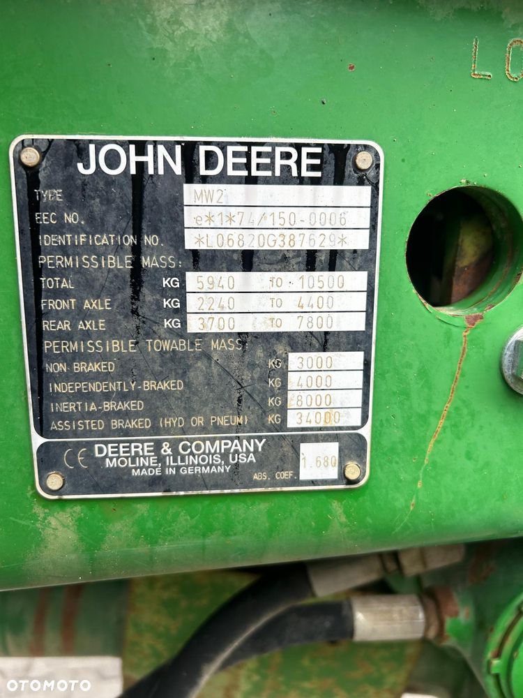 John Deere 6820 - 16