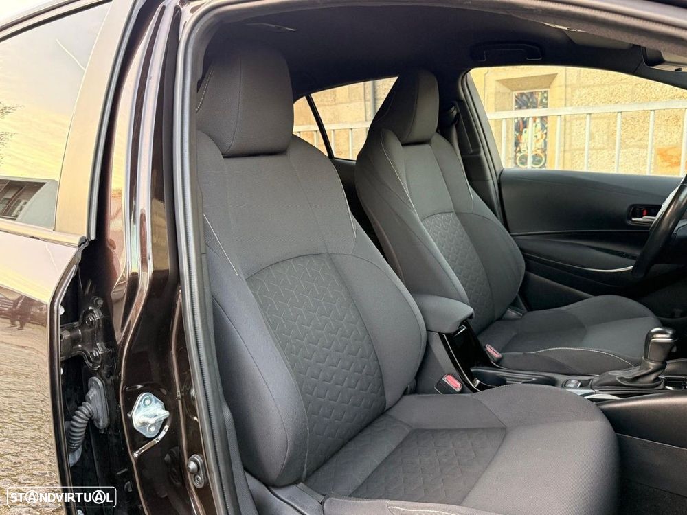 Toyota Corolla 1.8 Hybrid Comfort+P.Sport - 16