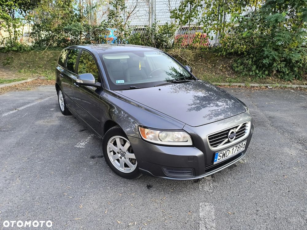 Volvo V50 D3 Kinetic - 1