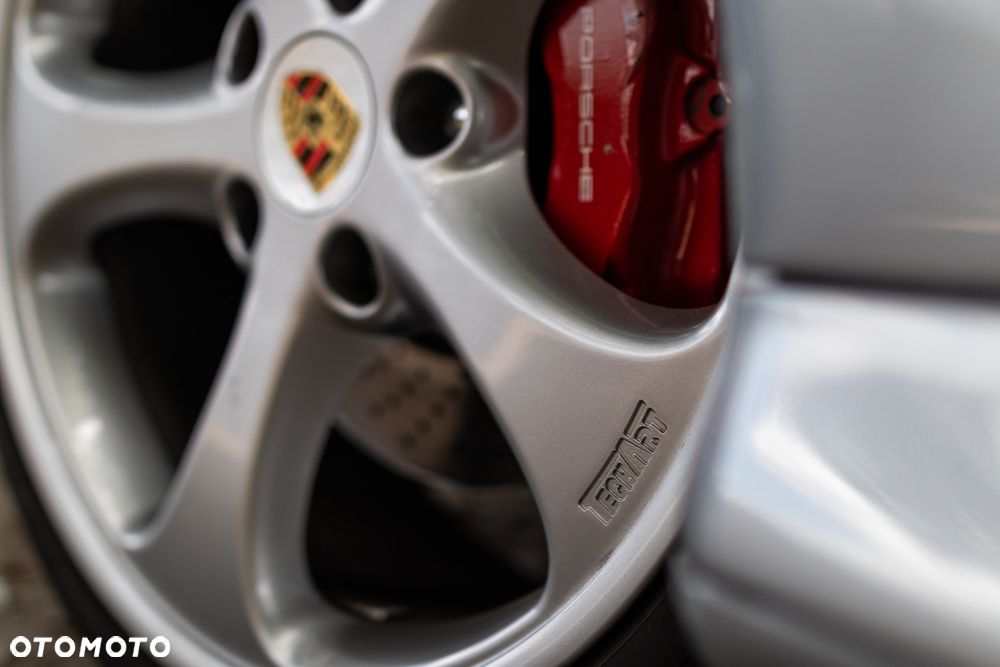 Porsche 911 - 17