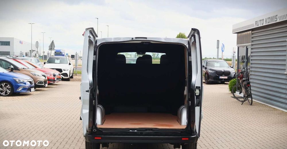 Renault Trafic - 9