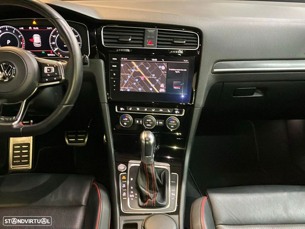 VW Golf 2.0 TSI GTI DSG Performance - 10