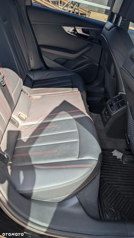 Audi A4 Limousine 2.0 TFSI quattro S tronic sport - 14