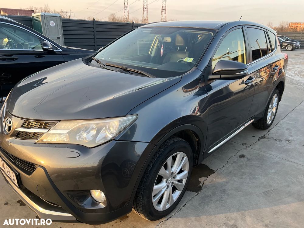 Toyota RAV4 2.2 D-4CAT 4WD Aut Luxury - 1